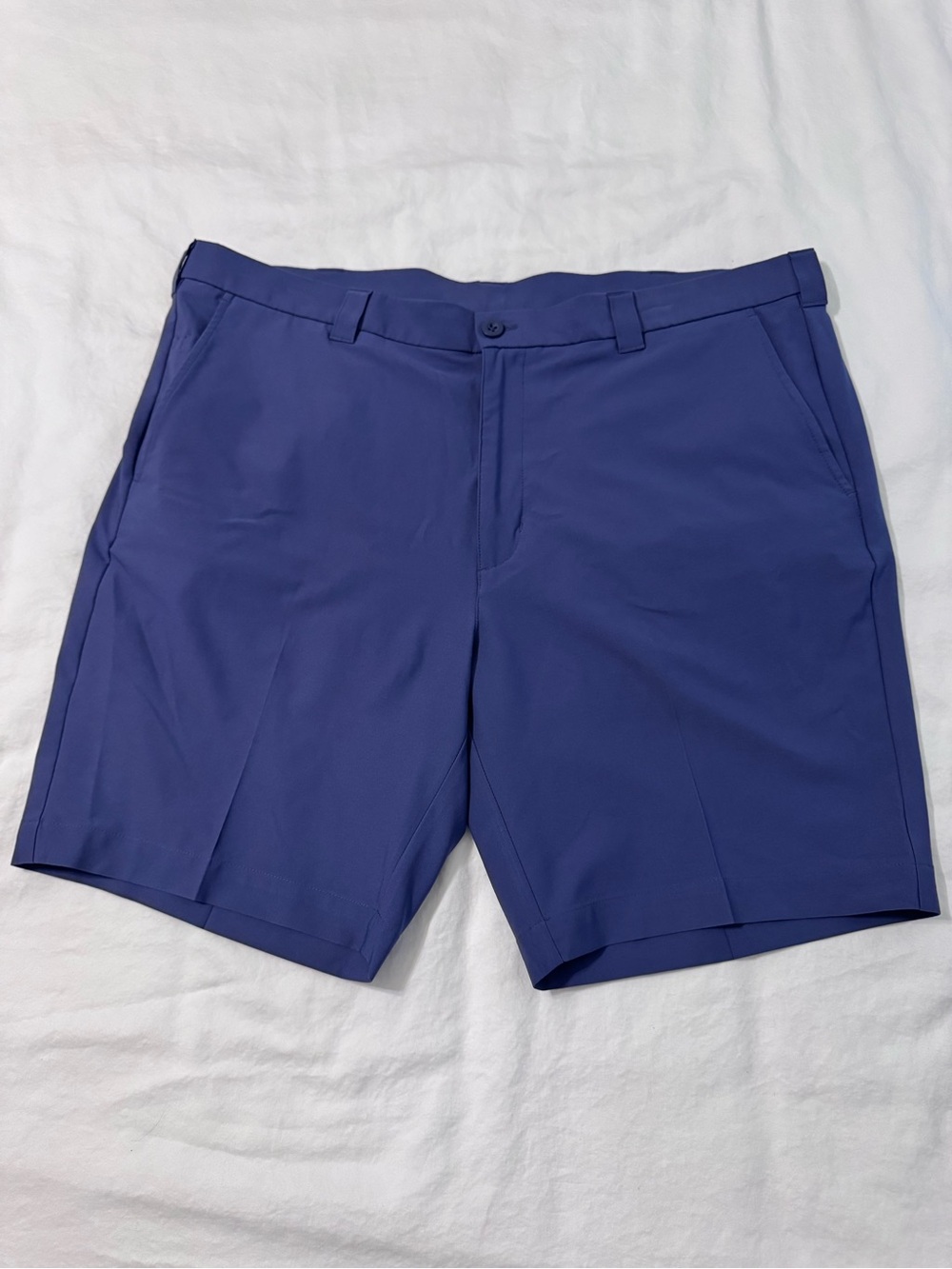 Roundtree & Yorke Flat-Front Men's Shorts - Blue